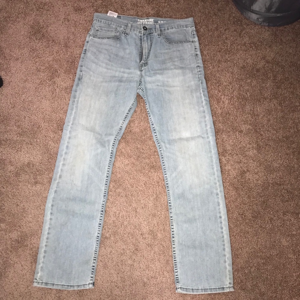 Levi slim straight jeans
